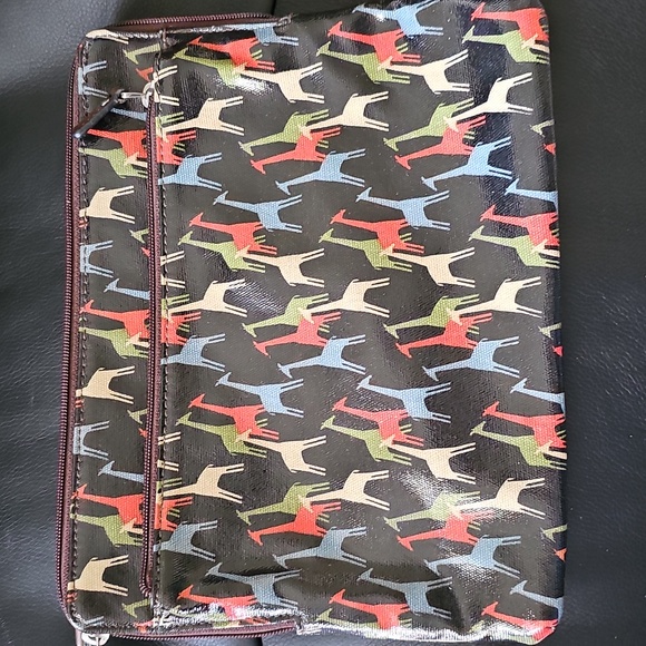 Fossil Key-Per Giraffe Patterned Pouch - Picture 1 of 5